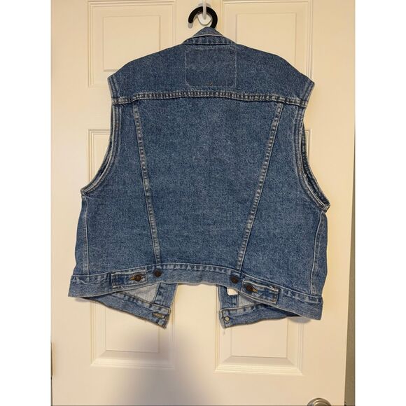Levi’s oversized jean vest - Picture 6 of 6